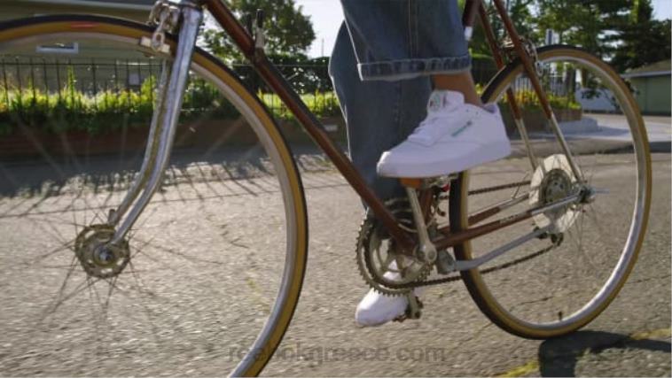 άνδρες λευκό/πράσινο club c 85 ανδρικά παπούτσια Reebok ND8H1031